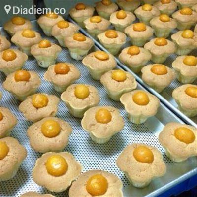 Cô Thi – Bánh Ngọt