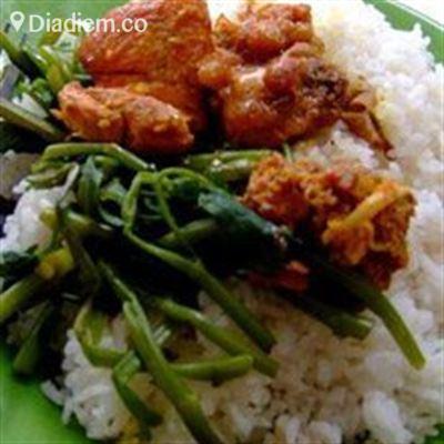 Cơm Bình Dân 135 – Lê Đình Lý