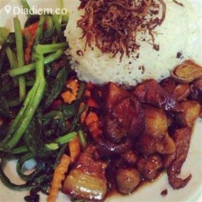 Cơm Bình Dân – Cát Linh
