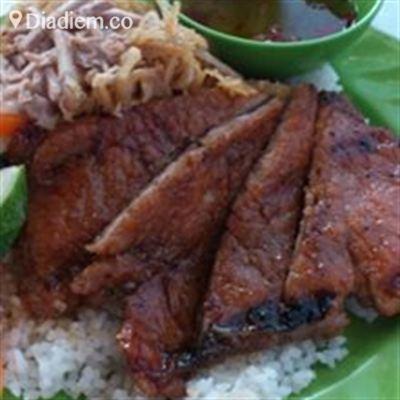 Cơm Bình Dân – Trần Cung