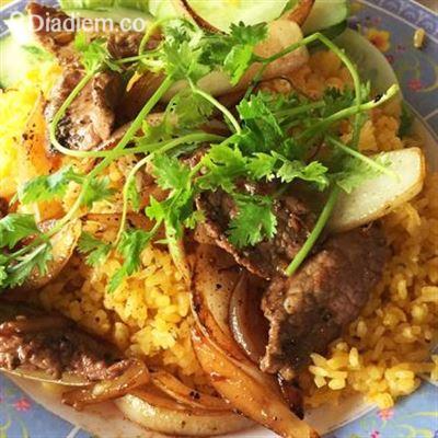 Cơm Dương Châu & Cơm Tấm – Đại Lộ Hòa Bình