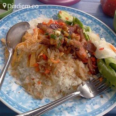 Cơm Tấm Bình Dân – Trần Hưng Đạo