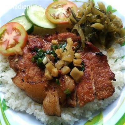 Cơm Tấm – Nguyễn Văn Linh