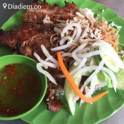 Dì Năm – Quán Cơm & Cafe