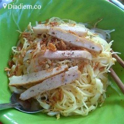 Điểm Tâm Cô Năm – Hủ tiếu & Mì