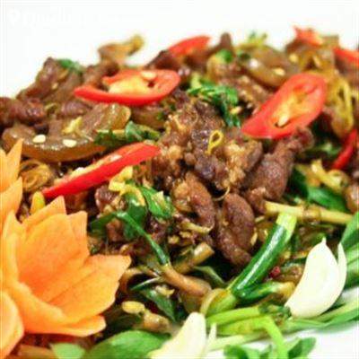 Đông Giang – Đặc Sản Dê Núi, Gà Đồi – Long Biên