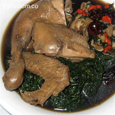 Gà Tần, Bánh Cuốn – Hoàng Công Chất