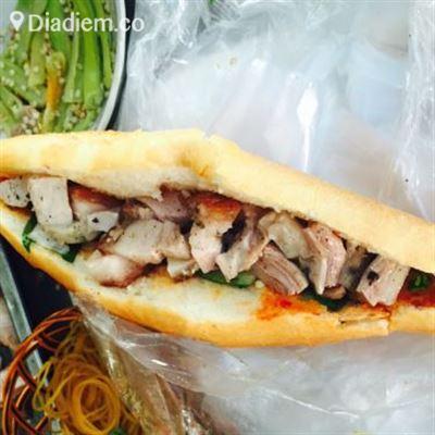 Gia Đạt – Bánh Mì Heo Quay