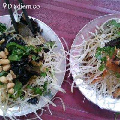 Gỏi Khô Bò & Sữa Đậu Nành – Nguyễn Thị Minh Khai
