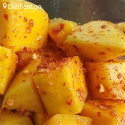 Gym Hợp Phố – Bánh Tráng Trộn & Xoài Lắc