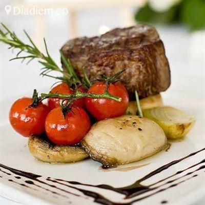 Hemispheres – Steak & Seafood Grill