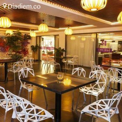 Iris Sky Bar – Đường 30 Tháng 4