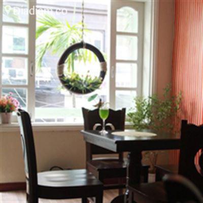 Kindle Cafe