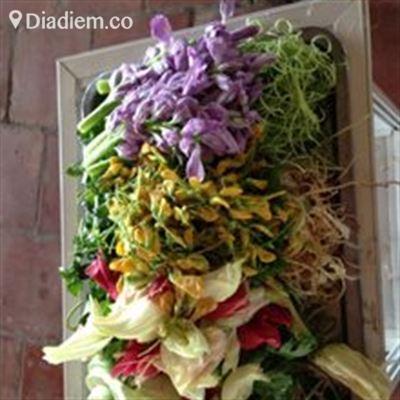 Lẩu Mắm Dạ Lý