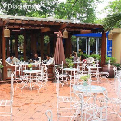LeBon – Cafe & Restaurant