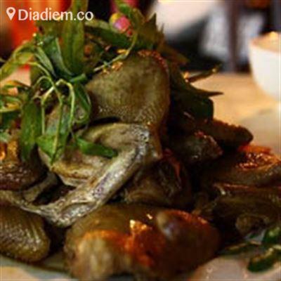 Mì, Phở Xào, Cơm Rang, Gà Tần – Nhậu Bình Dân