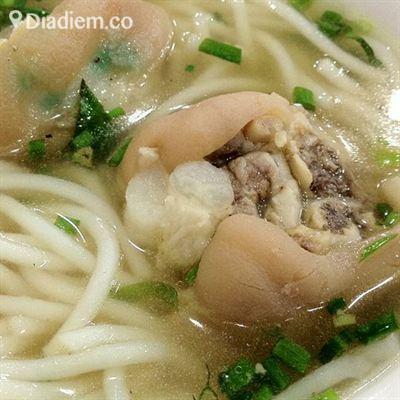 Minh Hằng – Bún Móng Giò & Vịt Cỏ Vân Đình