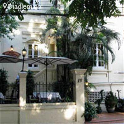 Nam Phương – Âm Thực Việt Nam