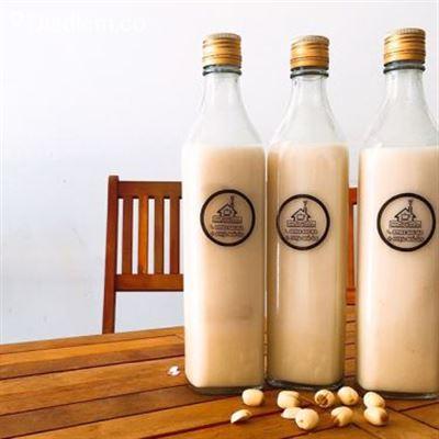 Nhà Coffee