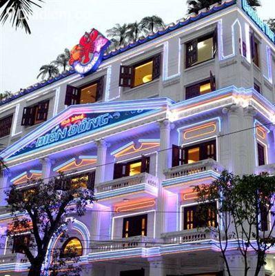Nhà hàng hải sản Biển Đông
