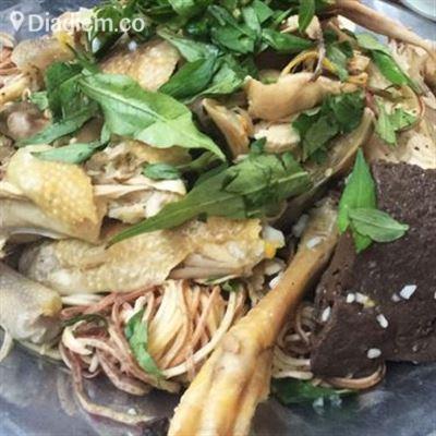 Núi Đất – Quán Ăn Gia Đình