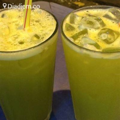 Nước Mía & Sâm Lạnh – Chợ Đêm Ninh Kiều