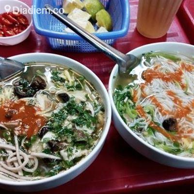 Phở Gà & Bún Thang – Phạm Hồng Thái
