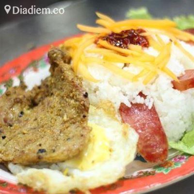 Quán Cơm Cây Gòn