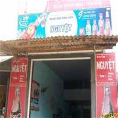 Quán Cơm Nguyệt