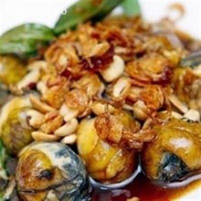 Quán Lành – Trứng Lộn Xào Me