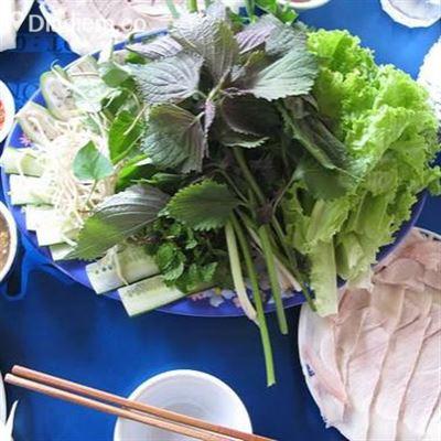 Quán Sông Hàn – Bánh Tráng Cuốn Thịt Heo & Bánh Canh Ghẹ