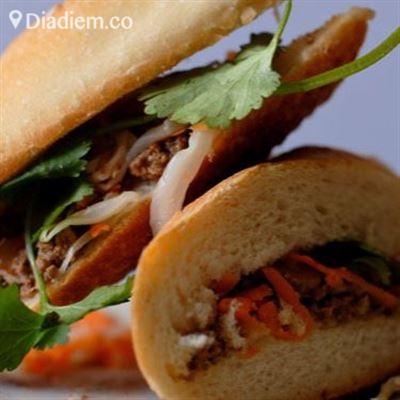 Quick Bake – Bánh Mì Kẹp Yummy
