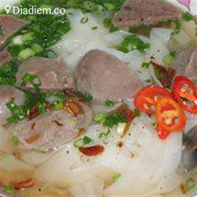Sáu Hoài – Pizza &  Hủ Tiếu