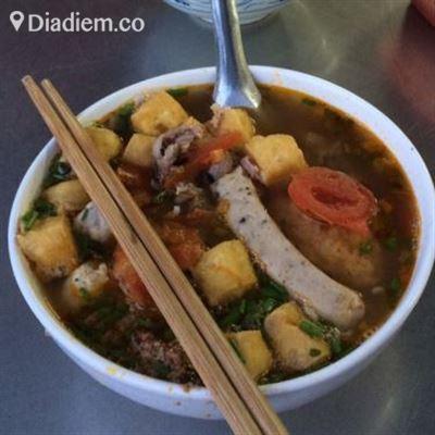 Tấn Đức – Bún Riêu