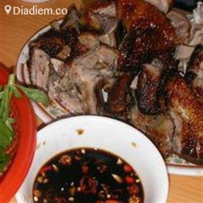 Tám Năm – Vịt Cỏ Vân Đình, Lẩu Nướng