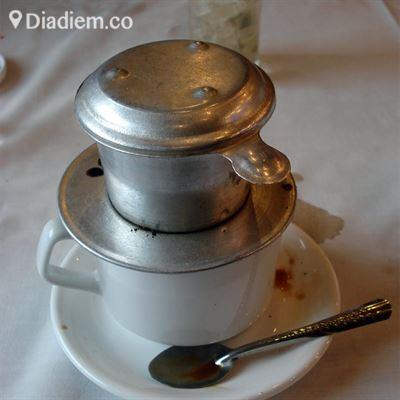 Tân Tân Cafe – Trần Quốc Toản