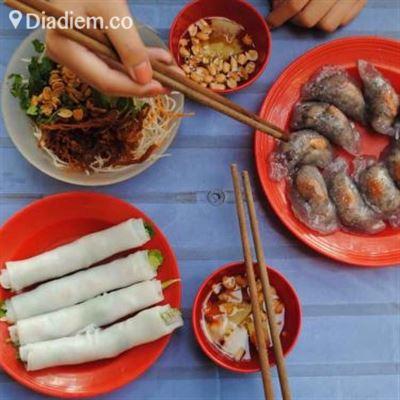 Thanh Xuân – Nộm Bò Khô & Bánh Bột Lọc