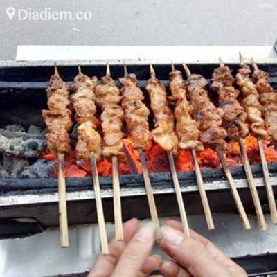 Thịt Xiên Nướng Cô Huyền – Nguyên Hồng