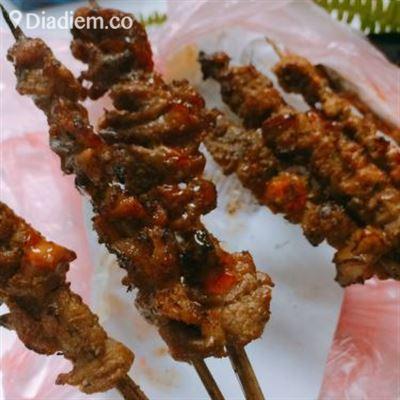 Thịt Xiên Nướng – Hoàng Ngọc Phách