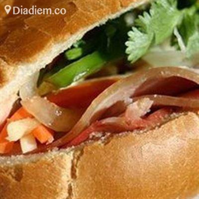 Tiệm Bánh Mì Thuận Tiến