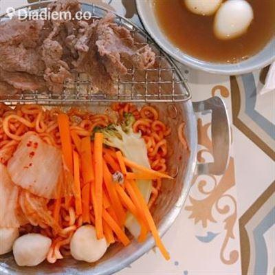 Tiệm Mì Khuya – Trần Bình Trọng