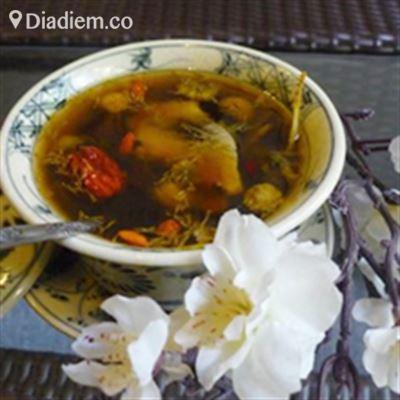 Trà Khoảng Lặng