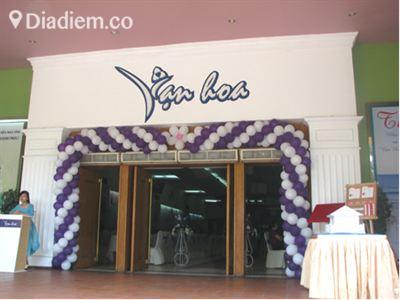 Vạn Hoa Club – Nguyễn Văn Cừ