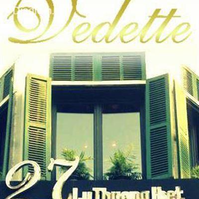 Vedette Lounge Bar
