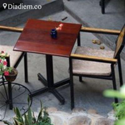 Vườn Xưa Cafe