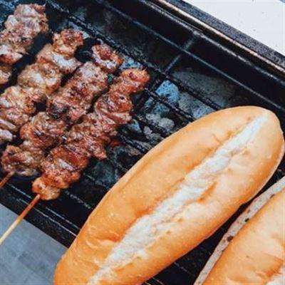 Bánh Mì Xiên Nướng – Hào Thành