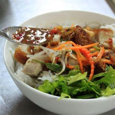 Bún Mắm Nêm Khuya