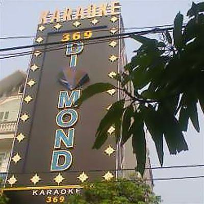 Diamond – Cafe Karaoke