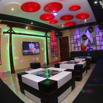 Ngọc Thủy Karaoke & Coffee
