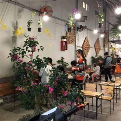 Phi.10 Cafe